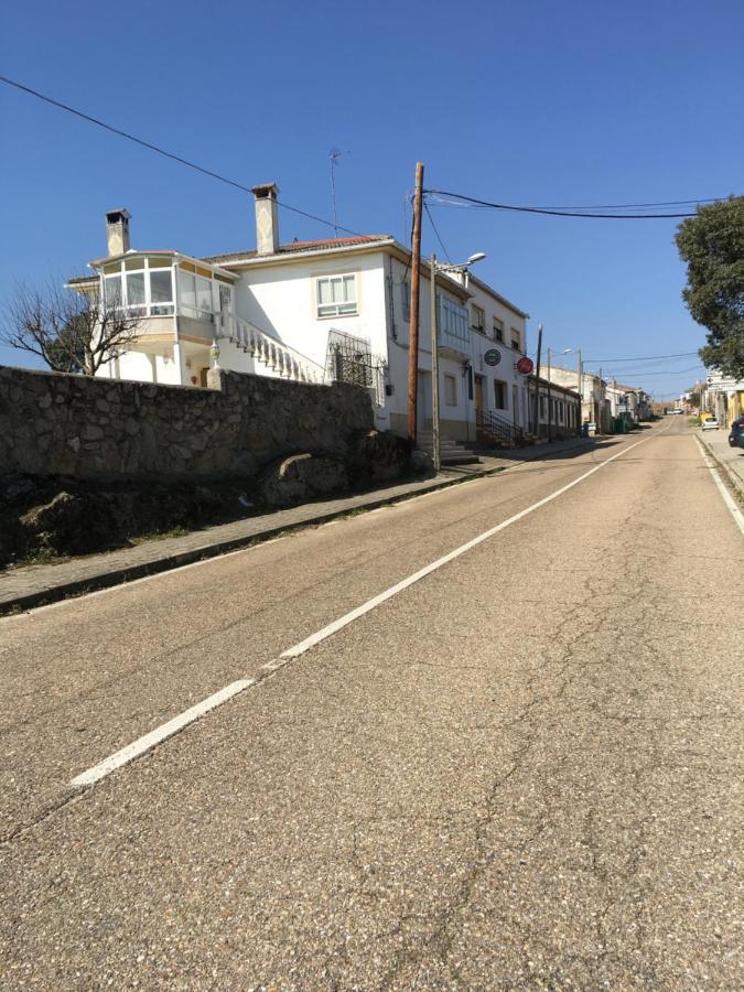 Villa Entre Encinas Moralina Exteriör bild