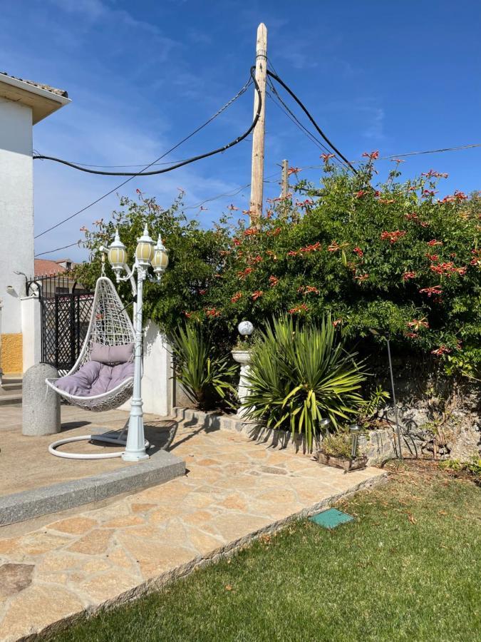Villa Entre Encinas Moralina Exteriör bild