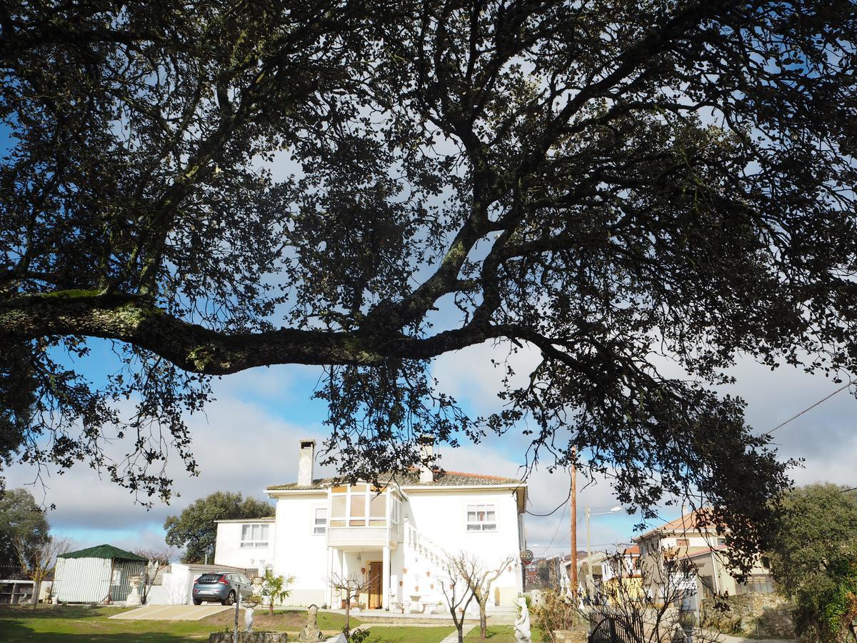 Villa Entre Encinas Moralina Exteriör bild